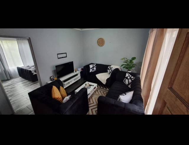 1 BEDROOM APARTMENT FOR SALE IN HENNOPSPARK